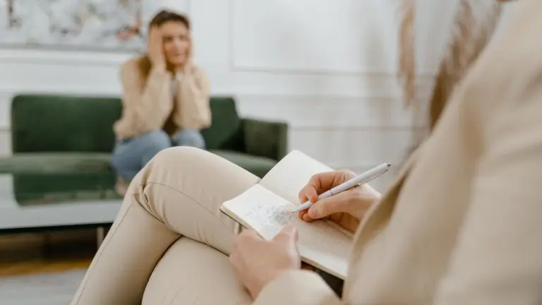 Crecimiento personal con psicóloga en Girona que entiende tu proceso